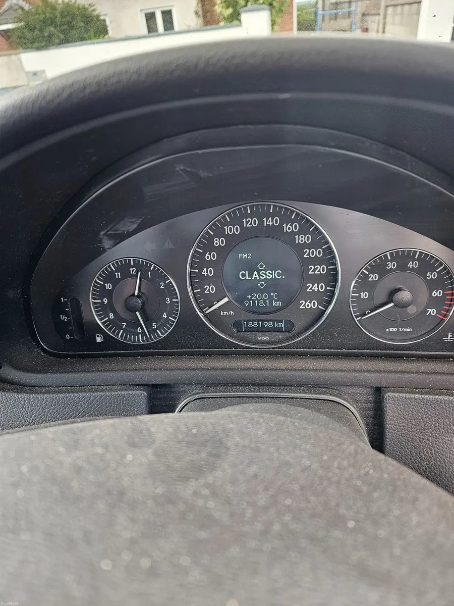 Mercedes-Benz CLK 2006 - Image 6