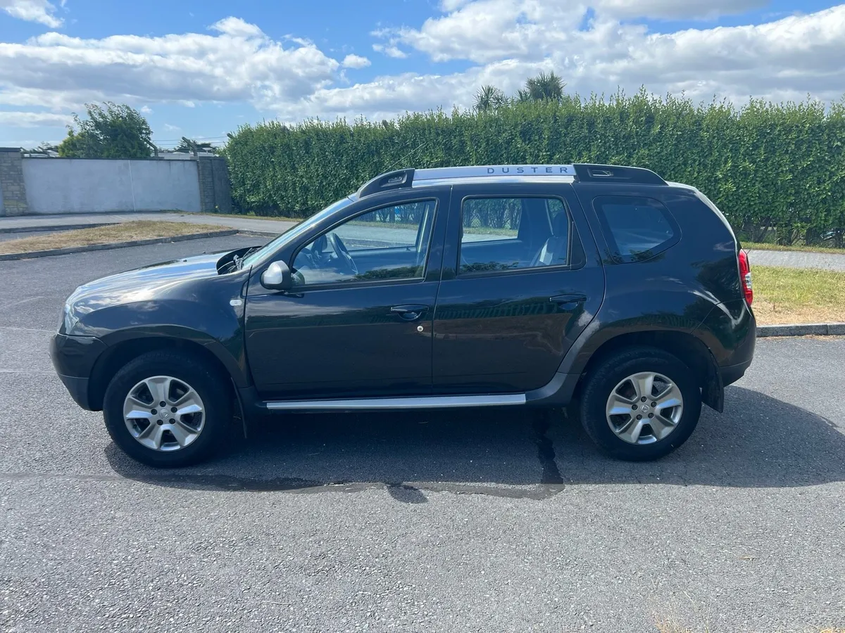 Duster 1.5d Signature New NCT 07/2028 - Image 4