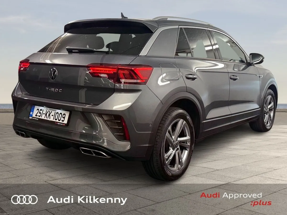 Volkswagen T-Roc R-Line 75 2.0 TDI M6F 116HP with - Image 5