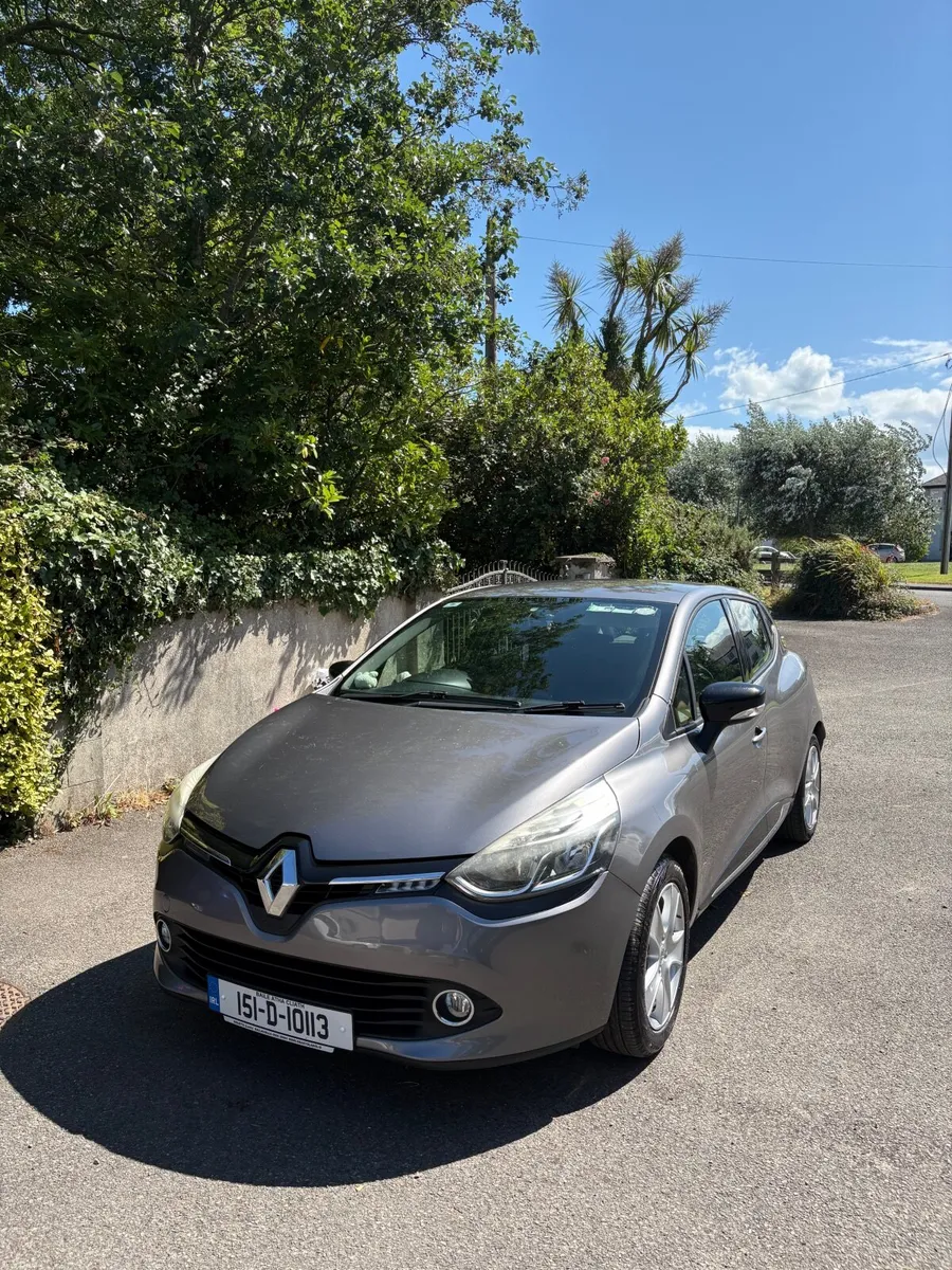 Renault Clio 2015 - Image 1
