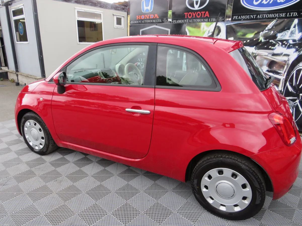 2018 FIAT 500 AUTOMATIC IN LIPSTICK RED - Image 6