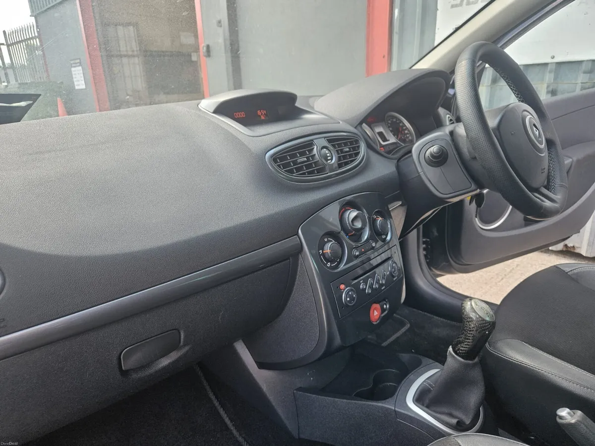Renault Clio 2008 - Image 3