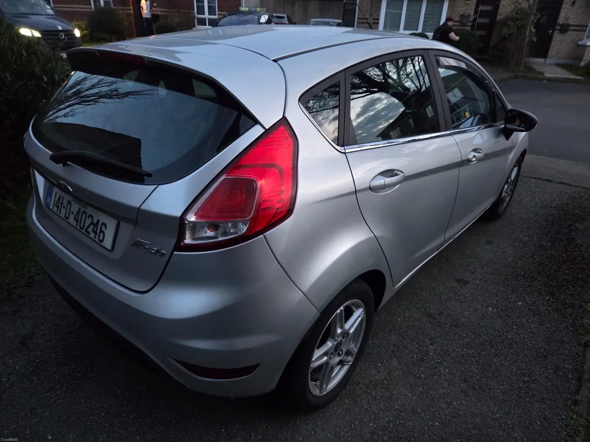 Ford Fiesta 2014 - Image 6