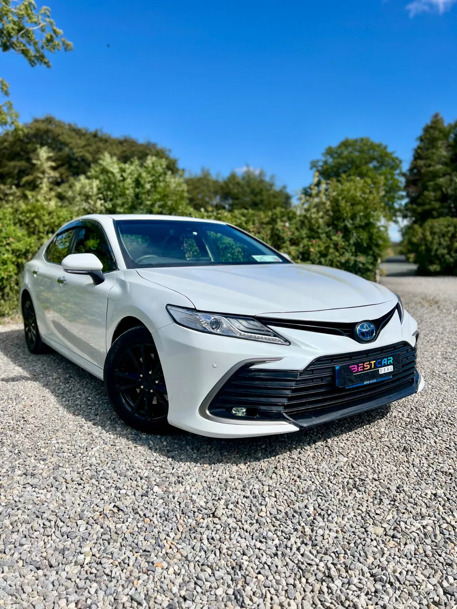 2021 Toyota Camry 2.5 Hybrid Automatic - Image 1
