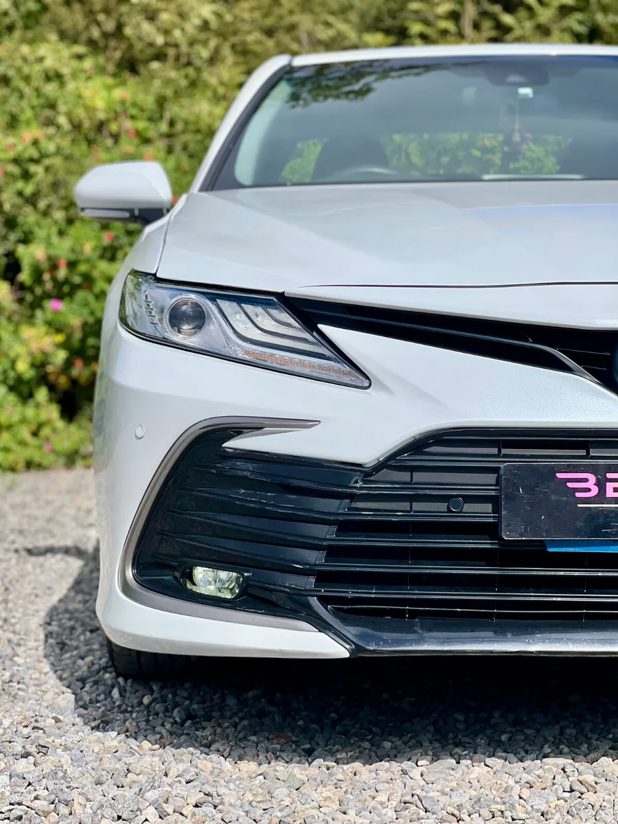 2021 Toyota Camry 2.5 Hybrid Automatic - Image 6