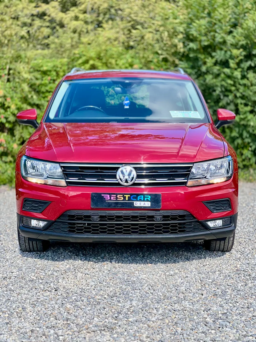 2017 Volkswagen DEPOSIT TAKEN - Image 4