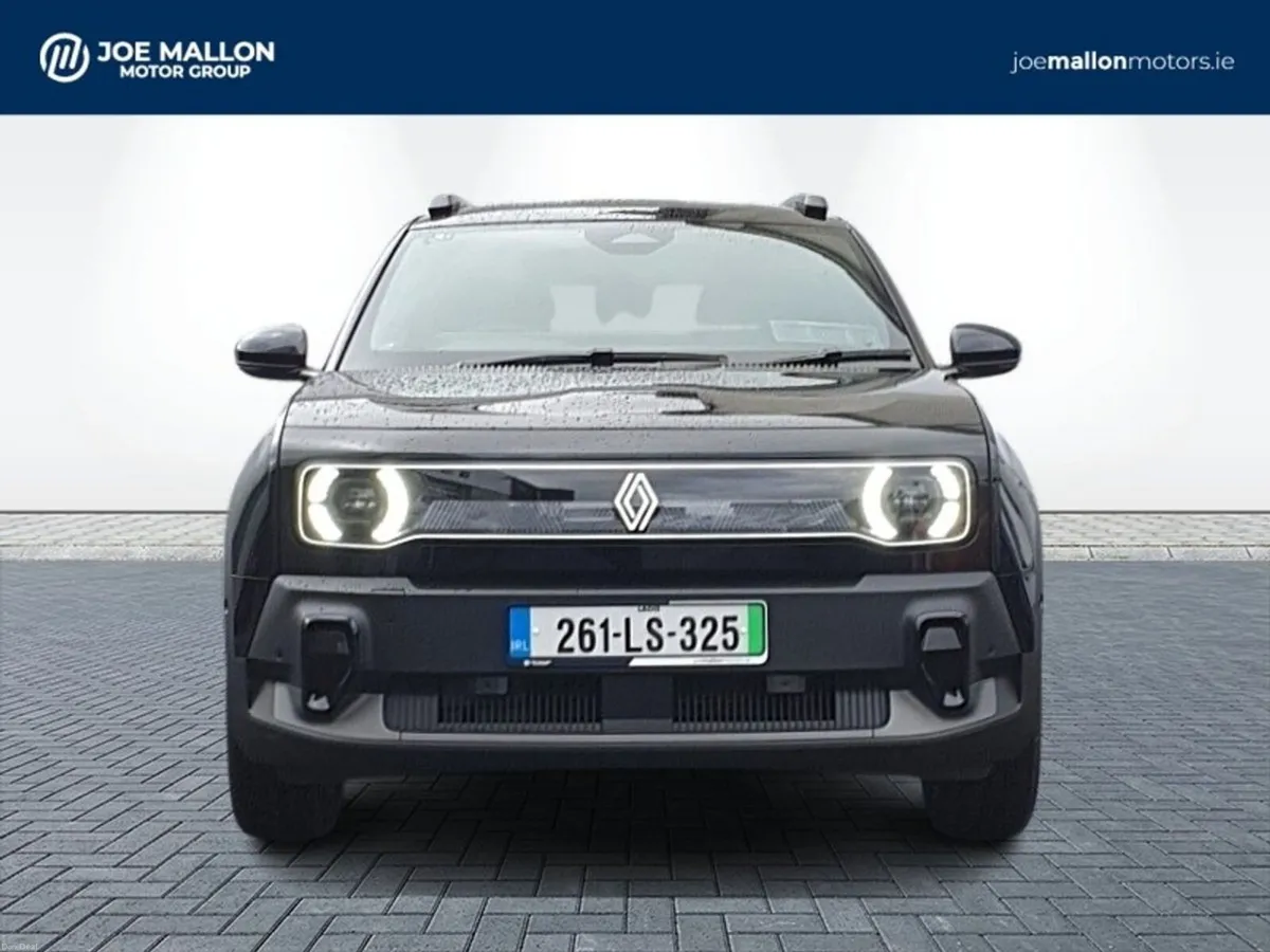 Renault 4 iconic 52kWh 150hp - Image 3