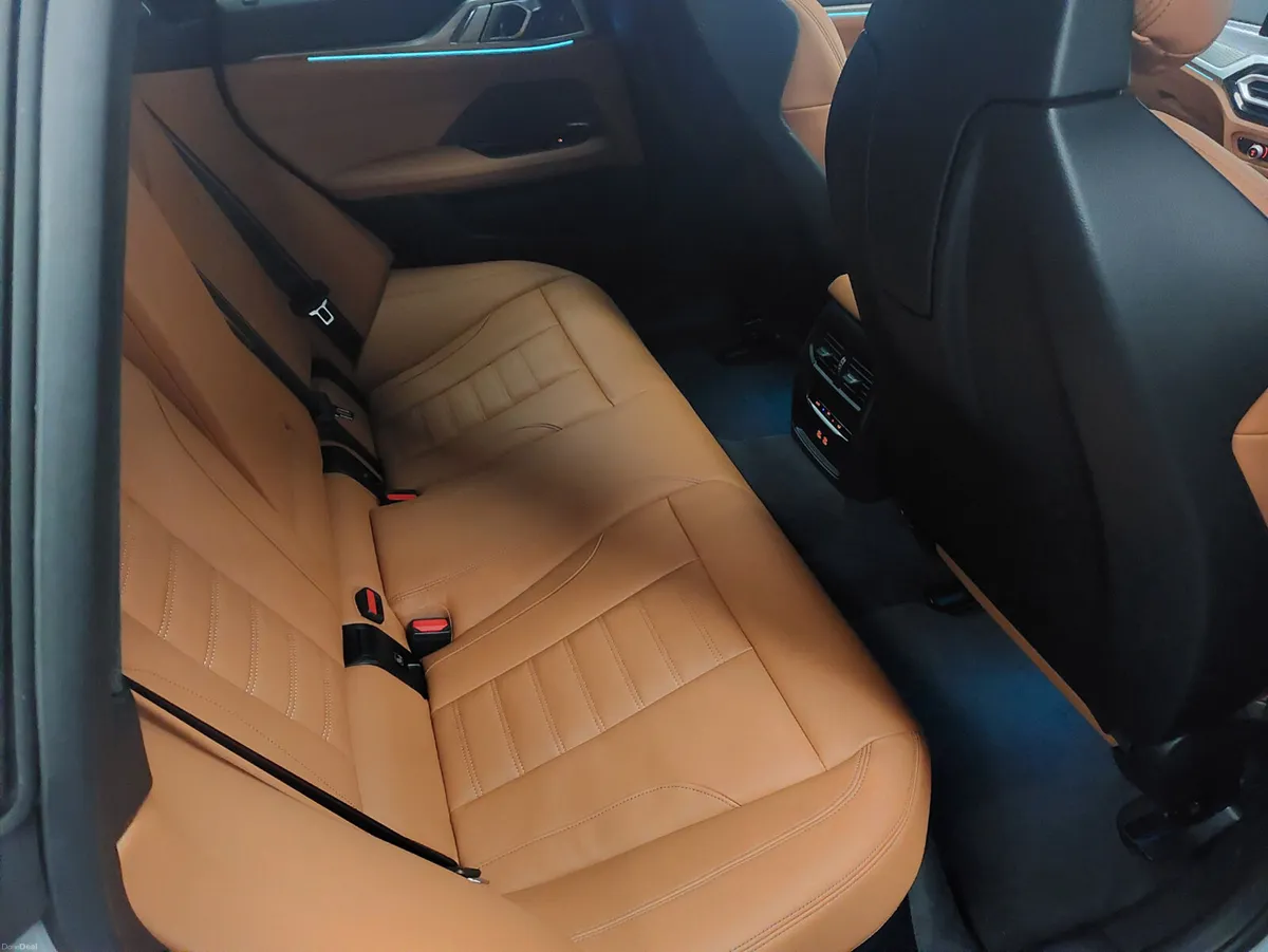 222 I4 M50 PRO XDRIVE (HIGH SPEC) - Image 6