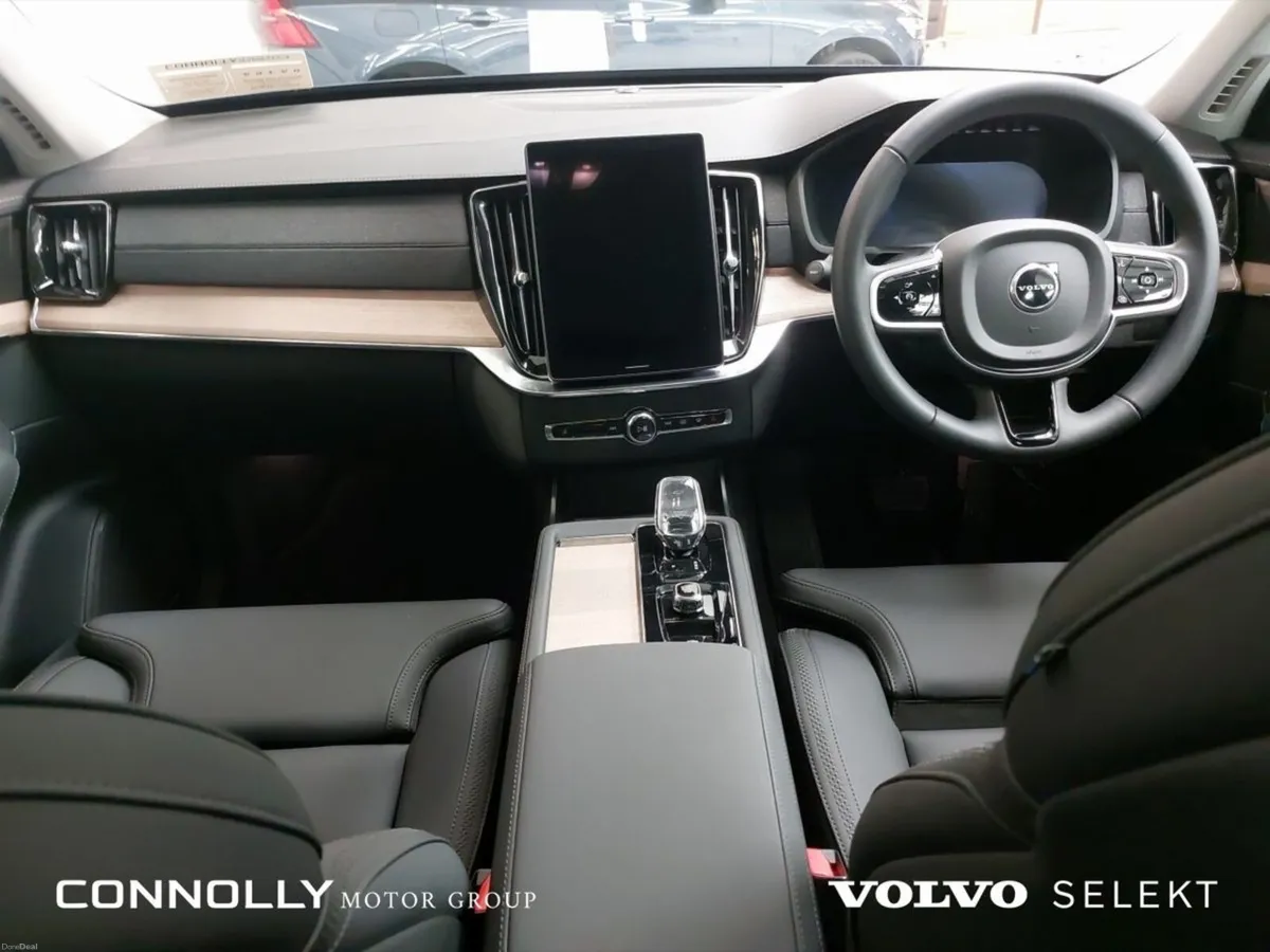 Volvo XC90 Plus | Plug in Hybrid | Sunroof | 7 sea - Image 4