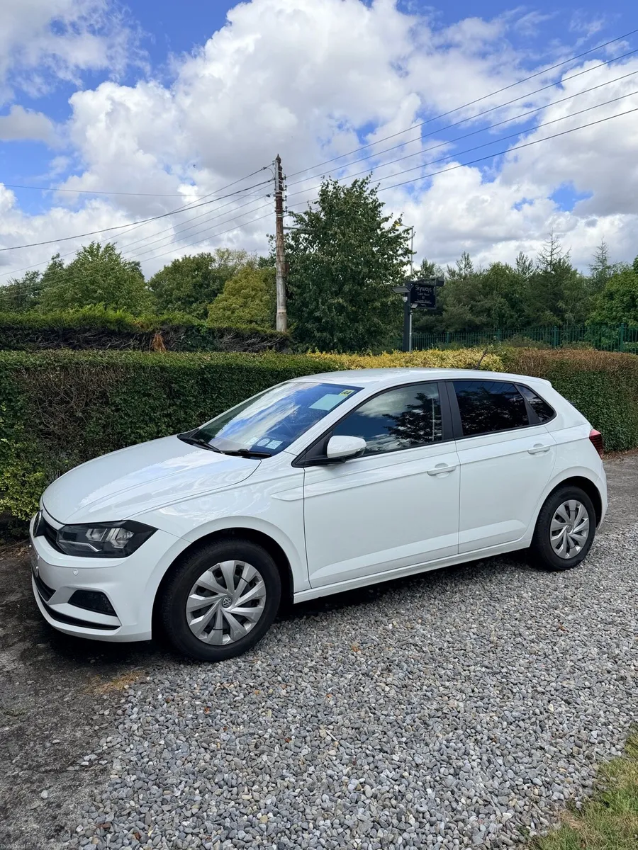 2018 Volkswagen Polo - Image 3