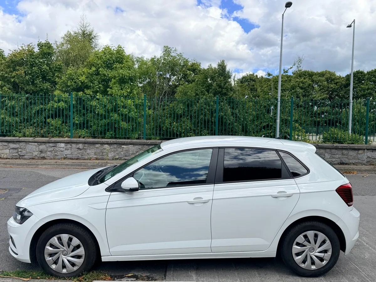 2018 Volkswagen Polo - Image 5