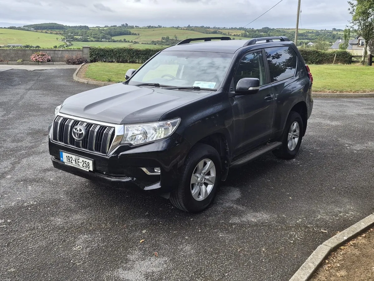 Toyota landcruiser - Image 1