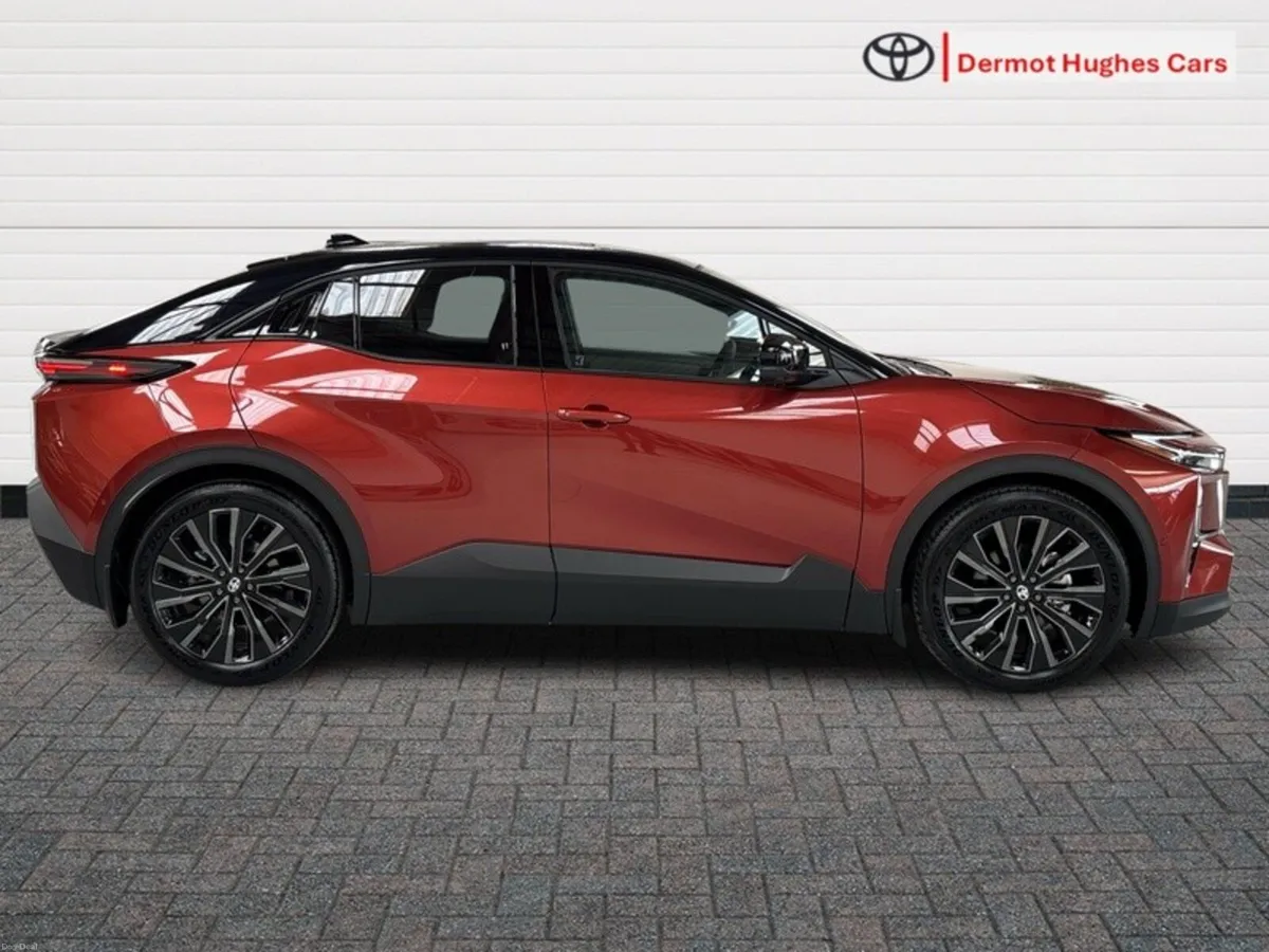 Toyota C-HR PREMIER C-HR FULL ELECTRIC 262 REG - Image 3