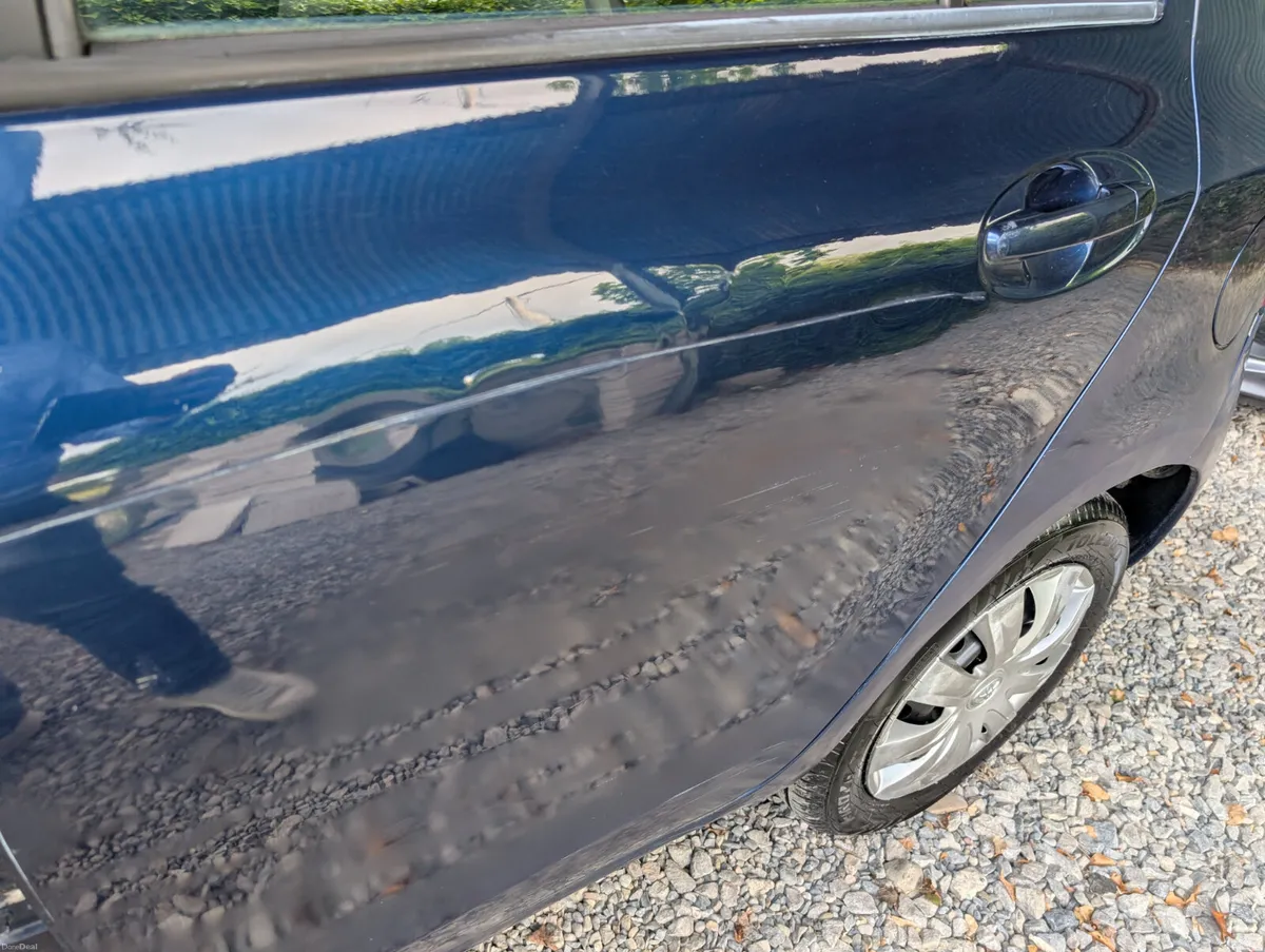 2009 Toyota Yaris Rough Bodywork and interior - Image 3