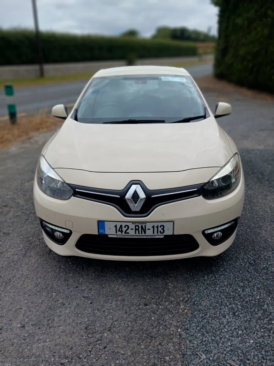 Stunning Renault Fluence 2014 - Image 2