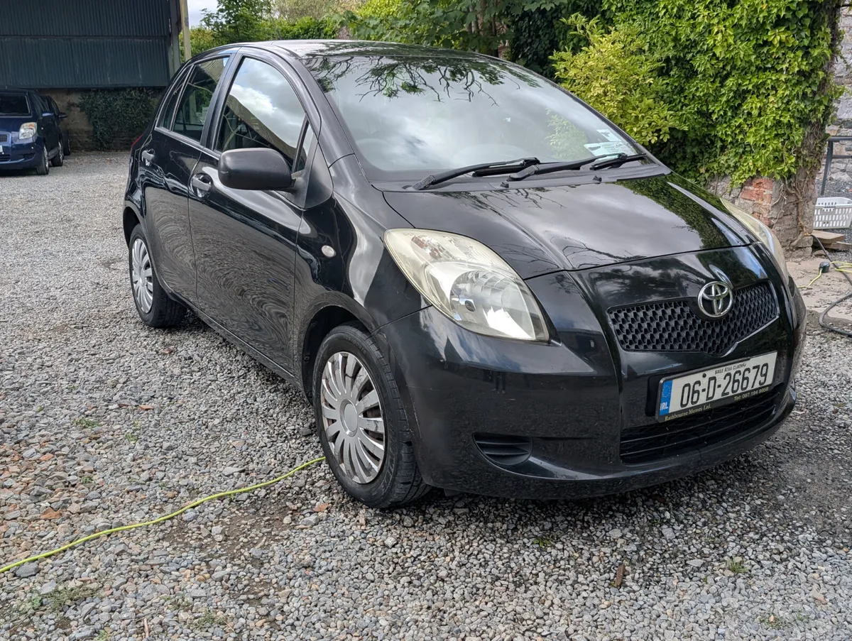 2006 Toyota Yaris 1.0 - Image 1