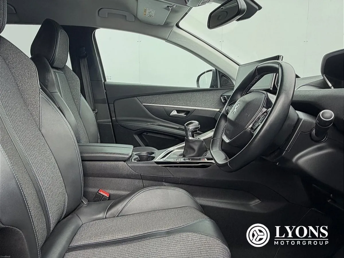 Peugeot 3008 1.5 BlueHDi 130bhp Allure - Image 3
