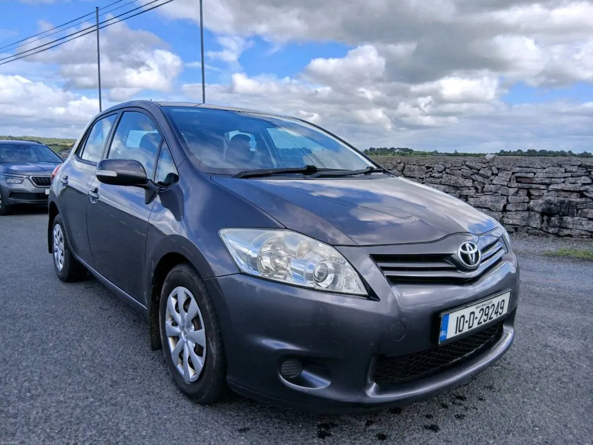 2010 Toyota Auris - Image 3