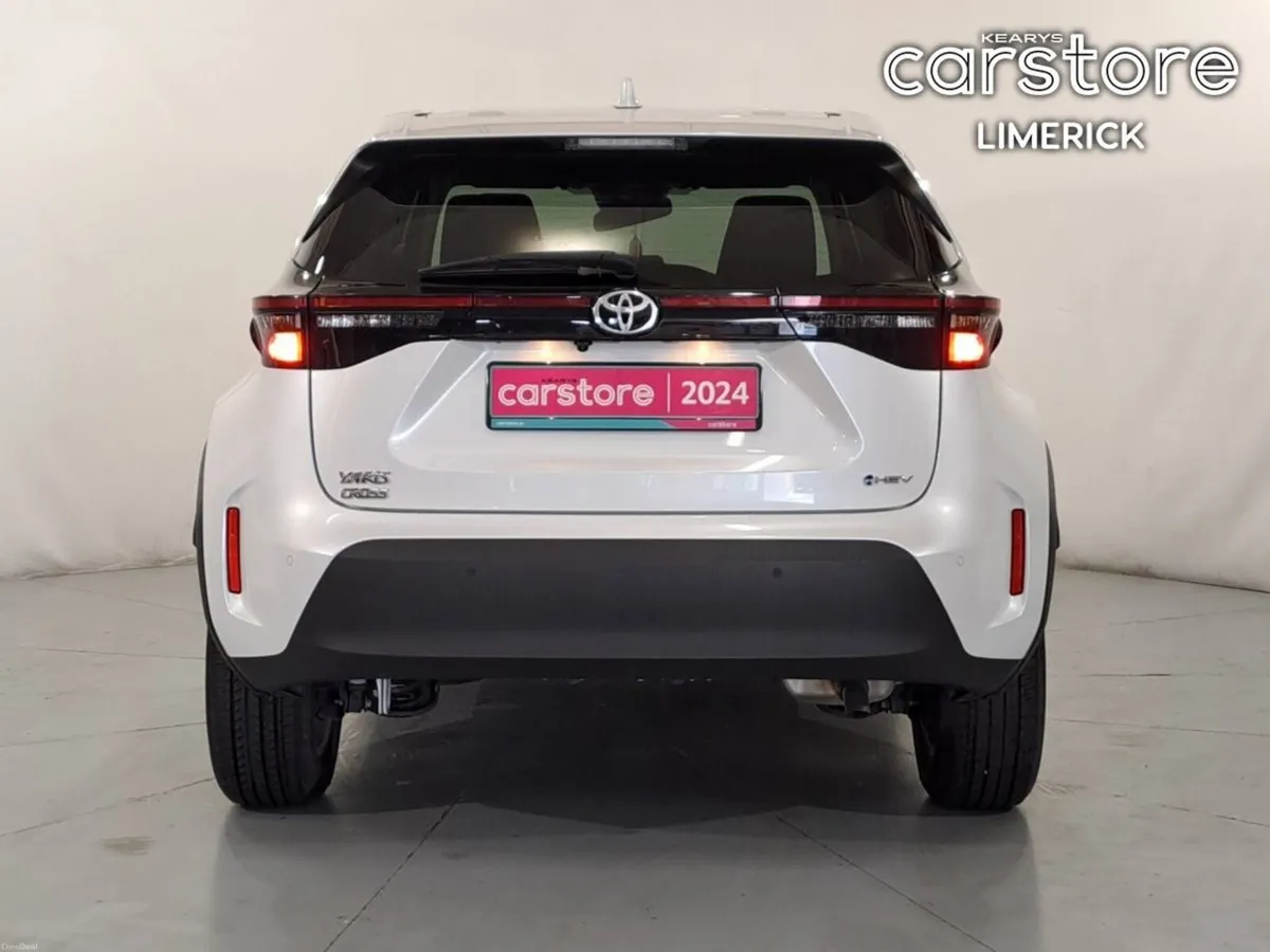 Toyota Yaris Cross HEV G Model - Image 4