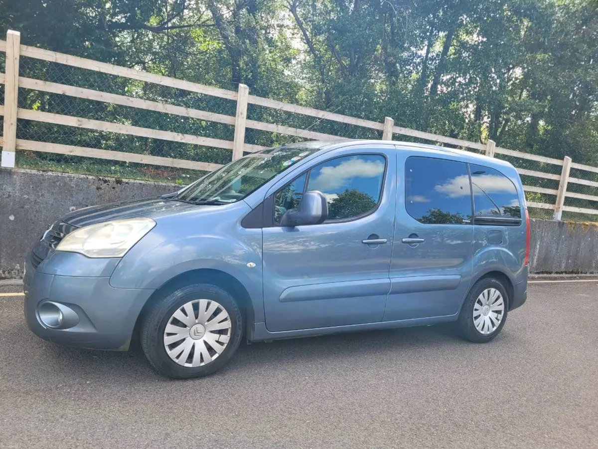 CLEAN 2008 CITROËN BERLINGO MULTISPACE . - Image 4