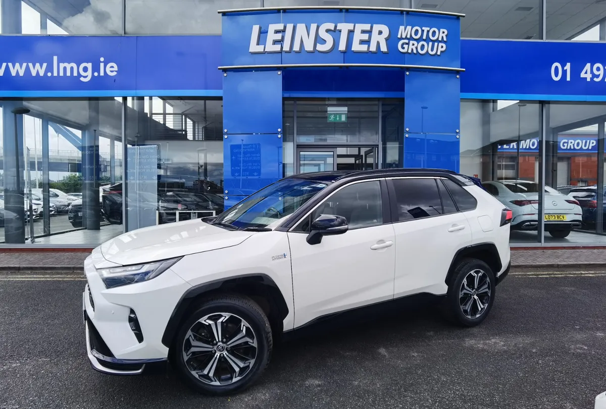 TOYOTA RAV4 2.5 DYNAMIC AWD AUTOMATIC PHEV - Image 1
