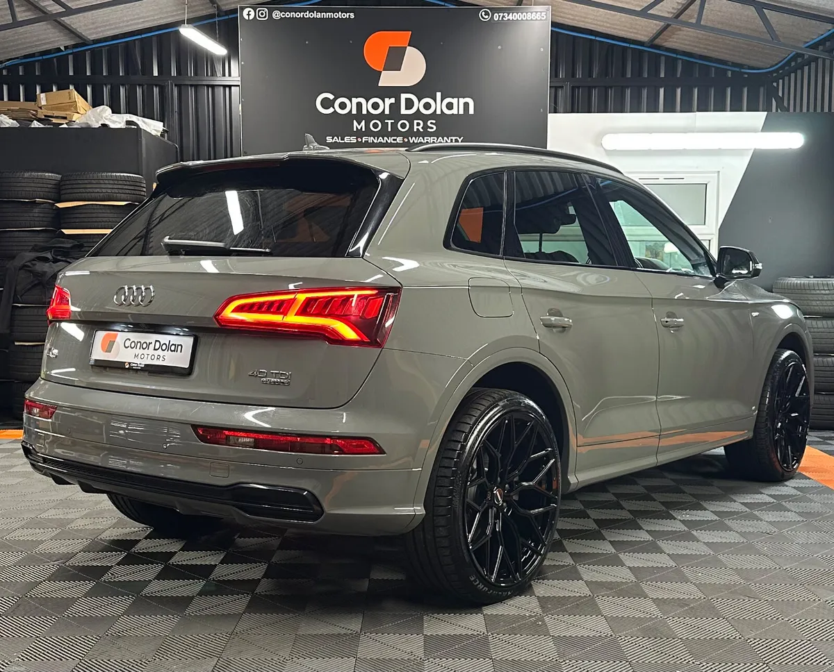 Audi Q5 40Tdi Black Edition Quattro - Image 4