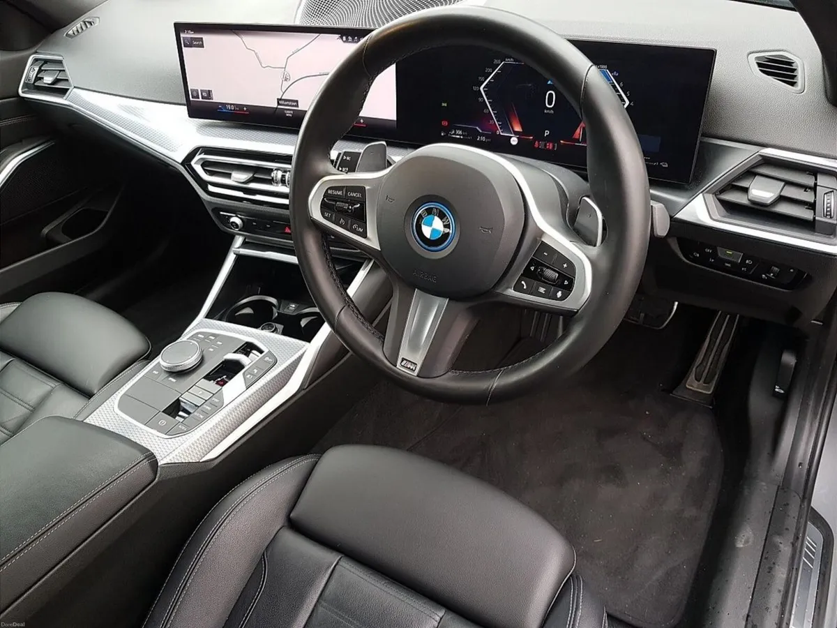 BMW 3-Series 330e M Sport - Image 6