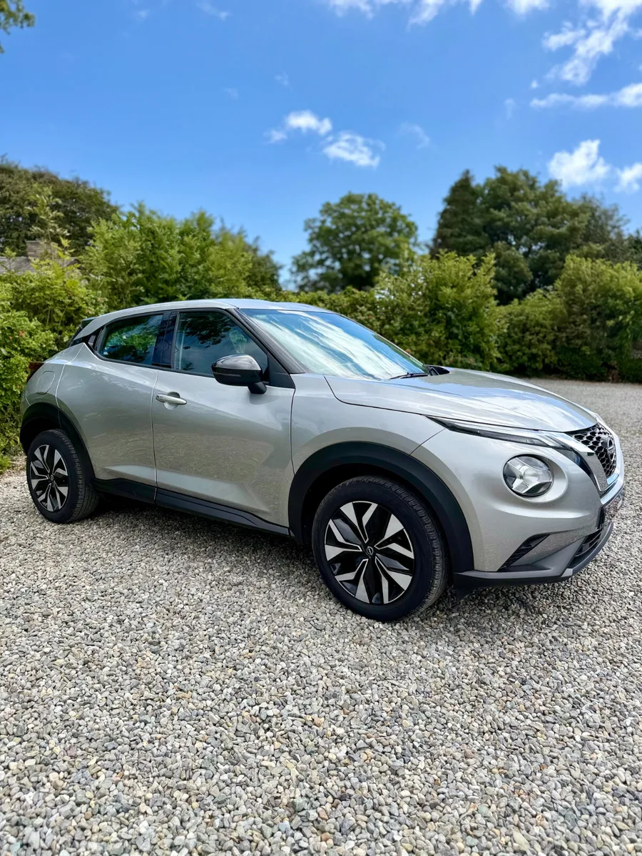 2024 Nissan Juke SV 1.0 DIG-T Manual - Image 4