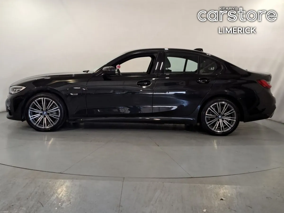 BMW 3-Series 330e M Sport Auto - Image 6