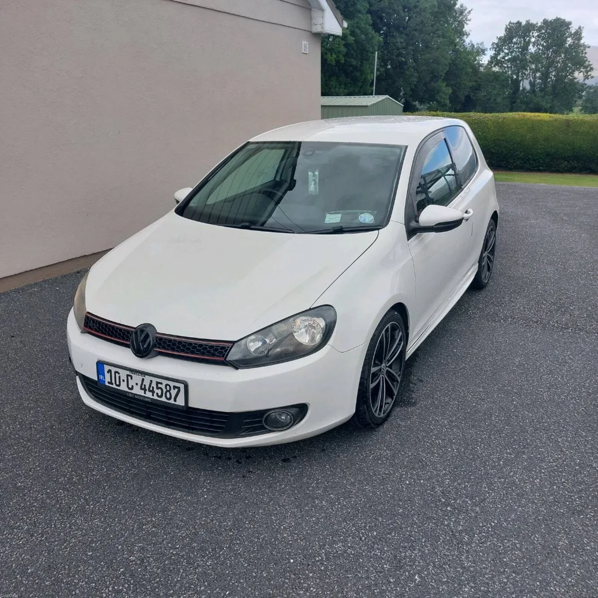 Car - Image 3
