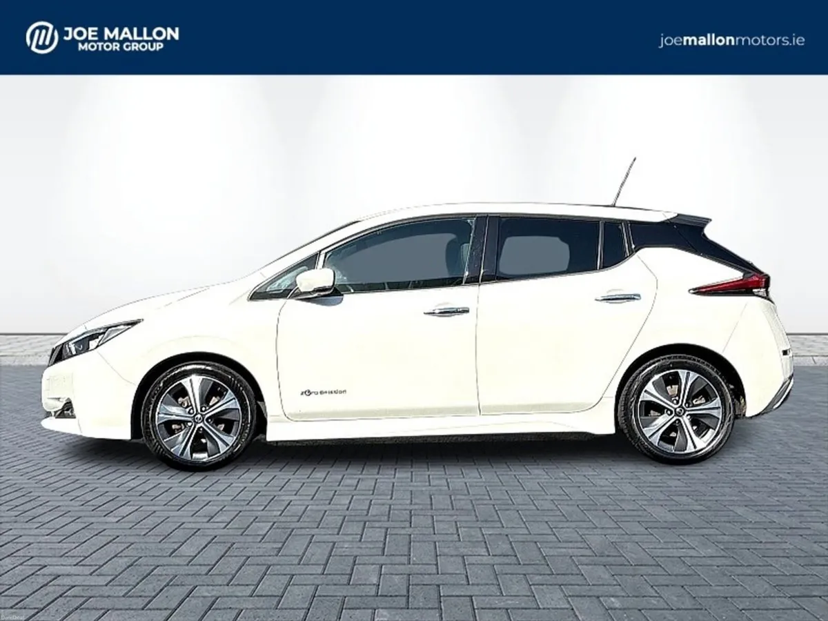 Nissan Leaf Leaf SV Premium 40 kWh - Image 4
