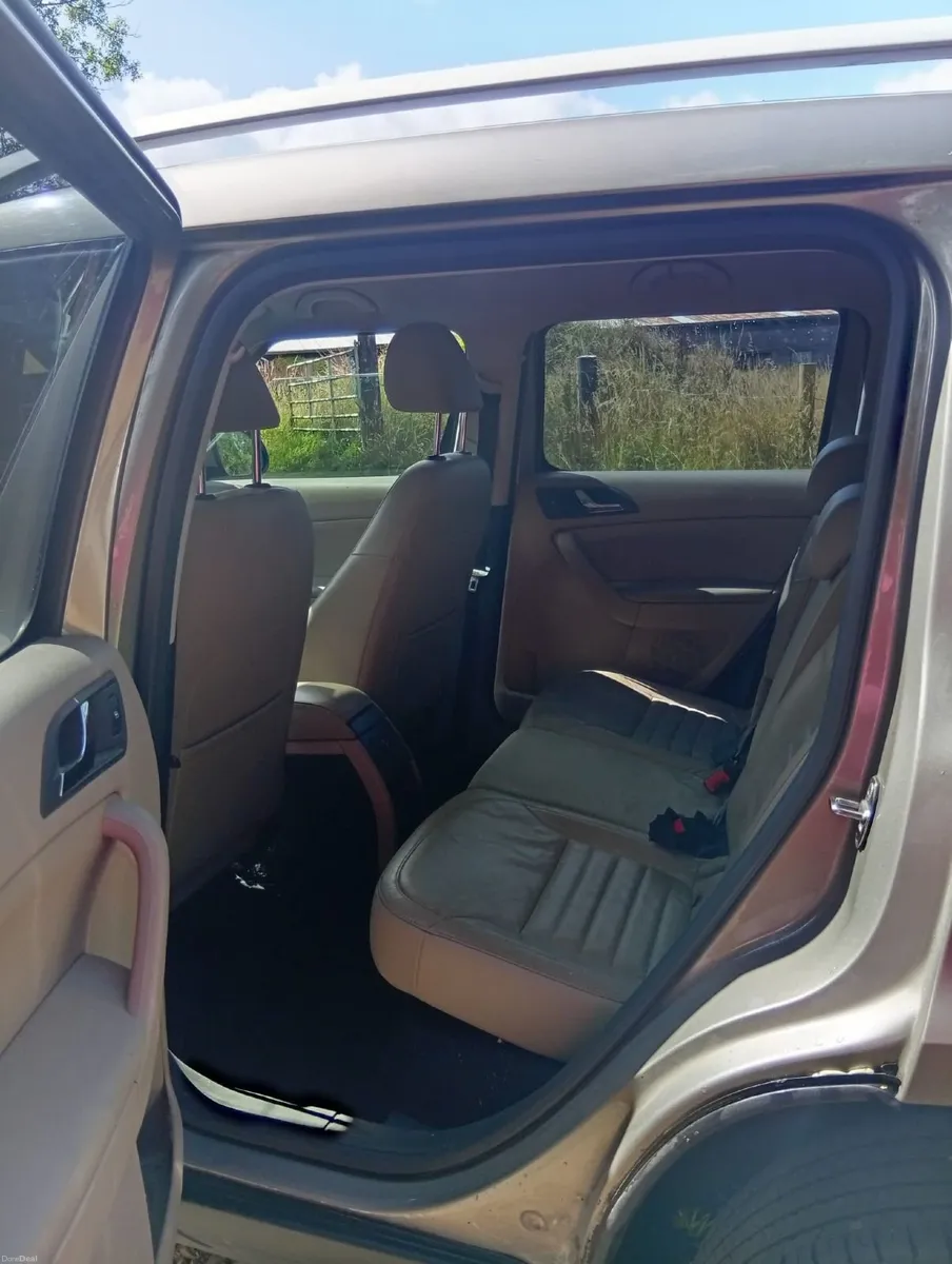 Skoda Yeti 2012 - Image 2