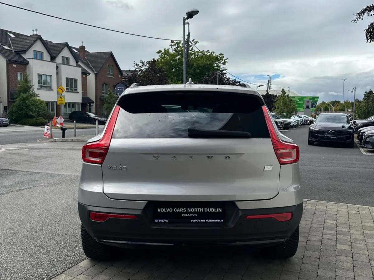 Volvo XC40 XC40 TWIN MOTOR electric 4WD 82kWh - Image 5