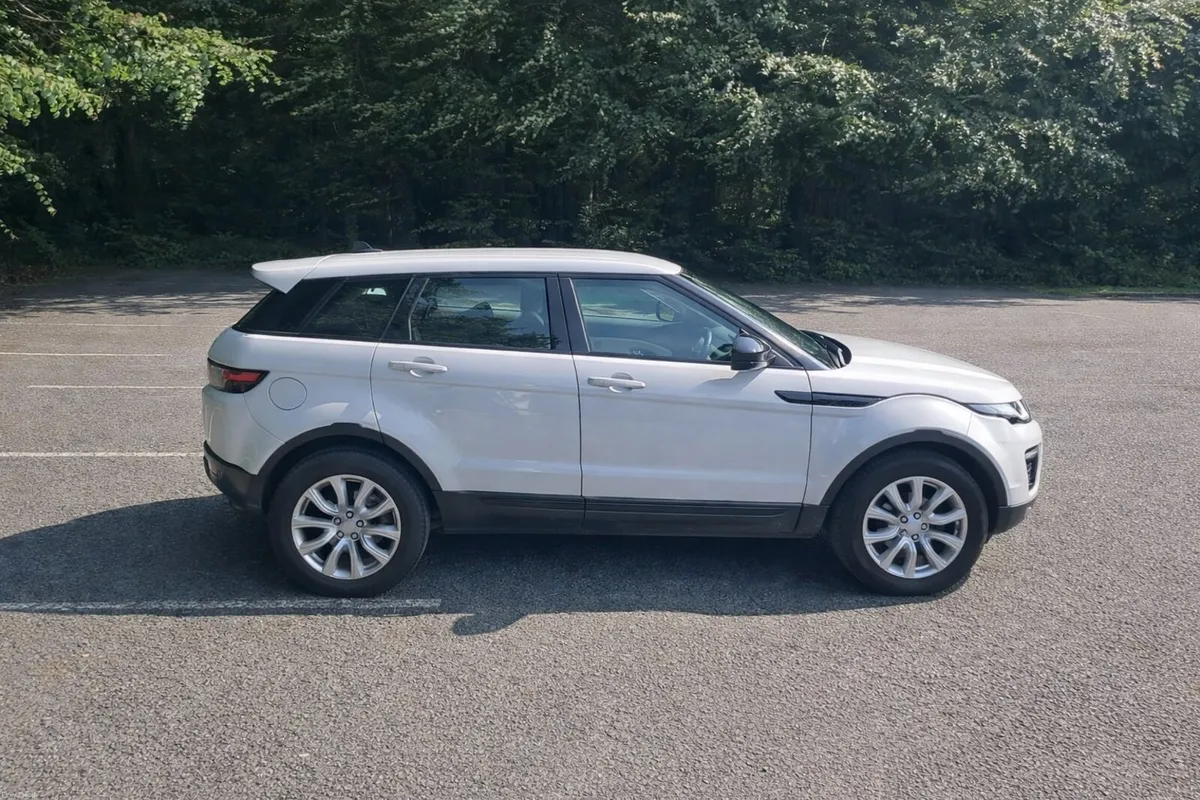 Land Rover Range Rover Evoque 2016 New Chain&NCT - Image 4