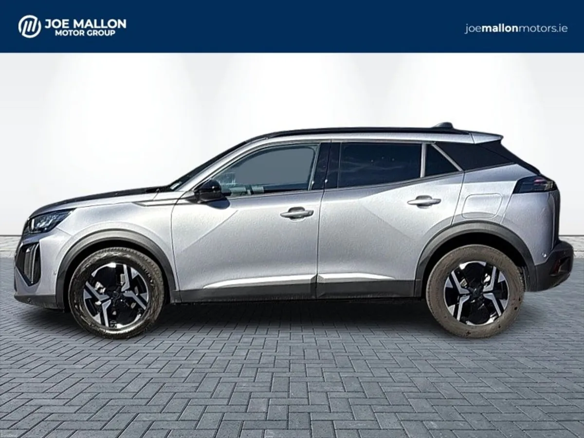 Peugeot 2008 HYBRID 145BHP e-DCS6 Allure ** Amazin - Image 4