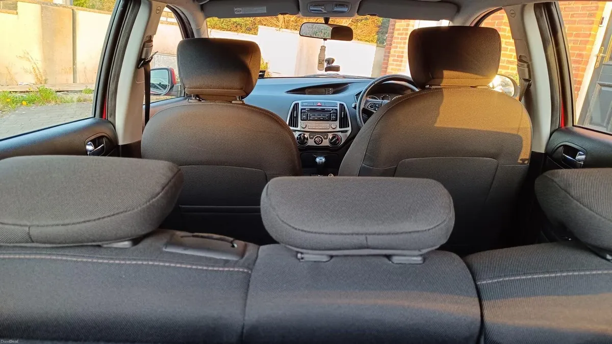 Hyundai i20 2013 - Image 4
