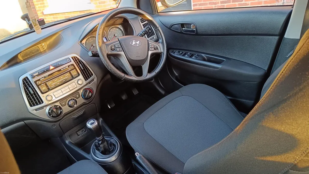 Hyundai i20 2013 - Image 6