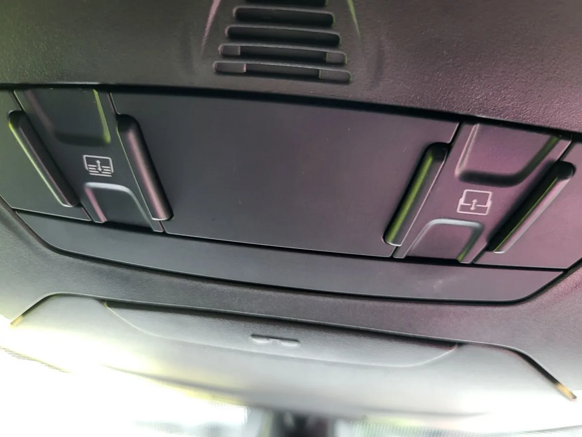 Ford Kuga 2018 Crew Cab. - Image 3