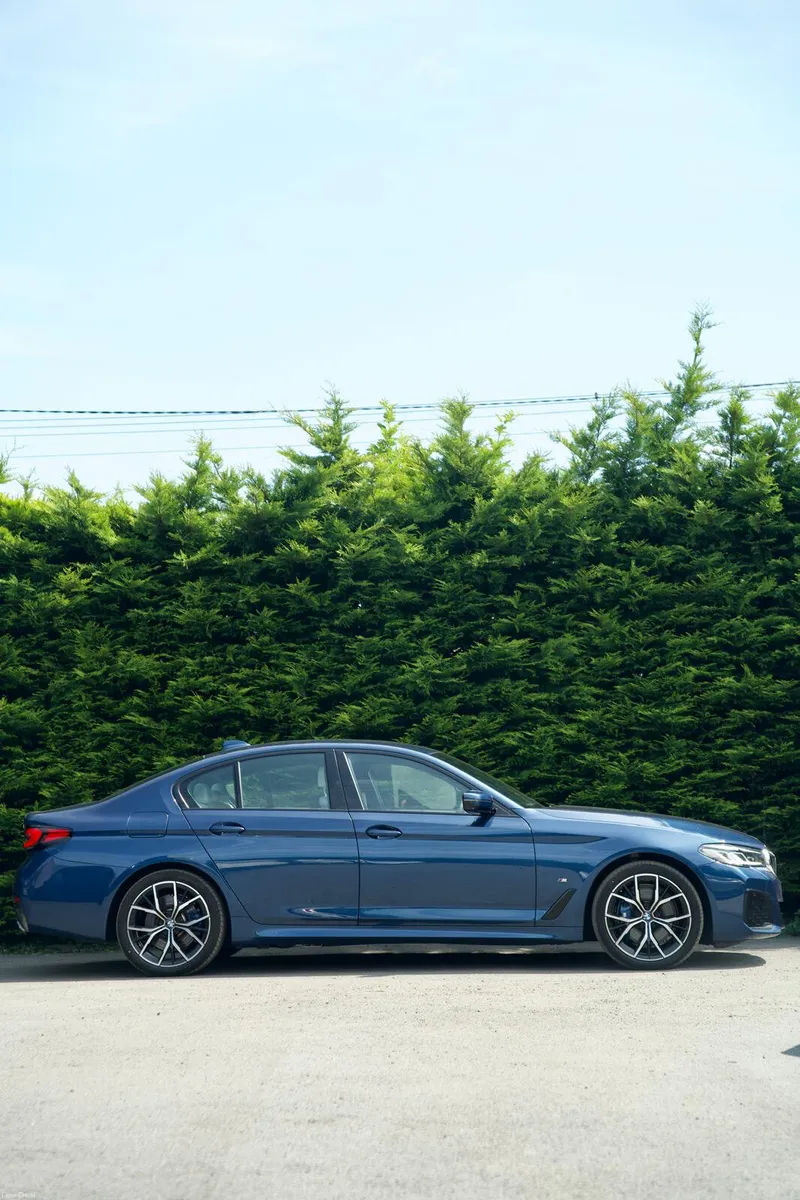 BMW 530e M Sport 2019 - Image 4
