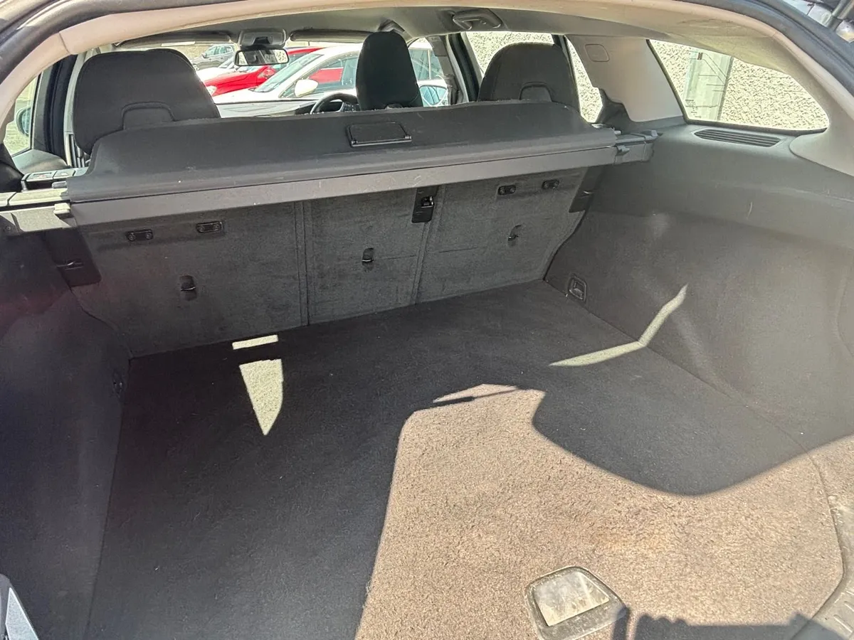 Volvo V60 2016 - Image 5