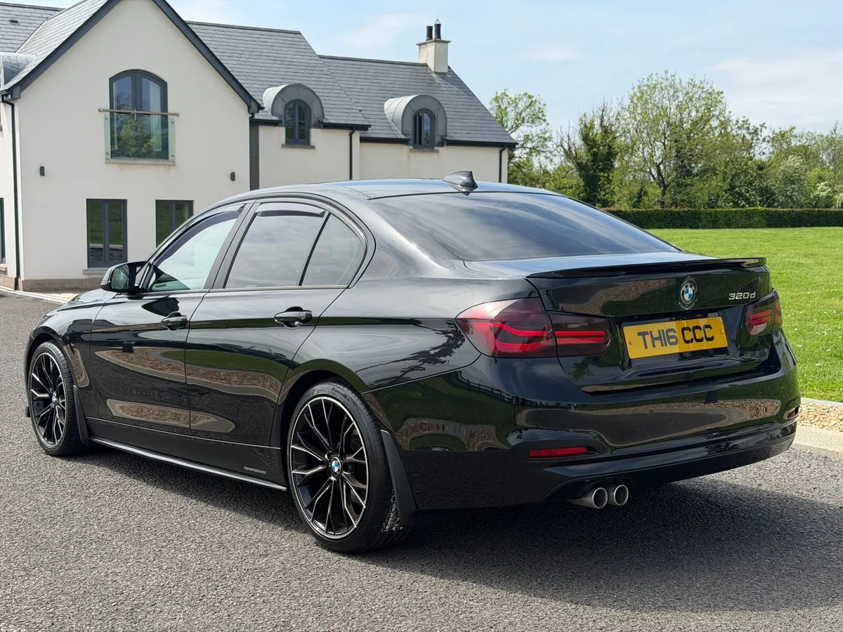 2017 BMW 320d Efficient Dynamics Plus (Big Spec) - Image 4