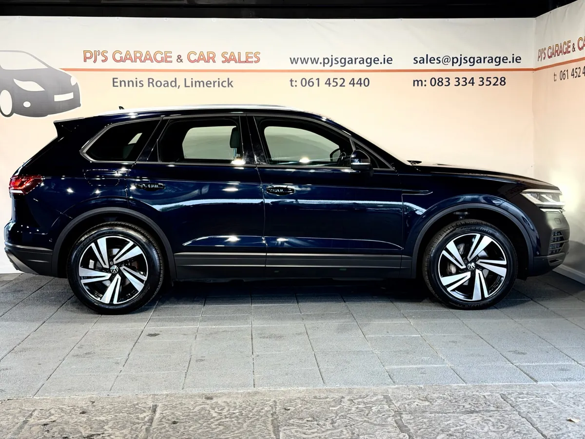 Volkswagen Touareg 2021 - Image 4