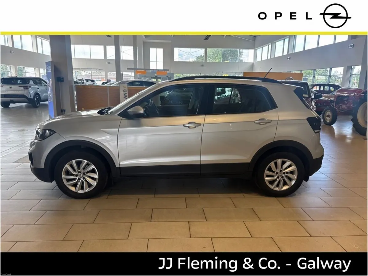 Volkswagen T-Cross Life 1.0 TSI 95HP - Image 3