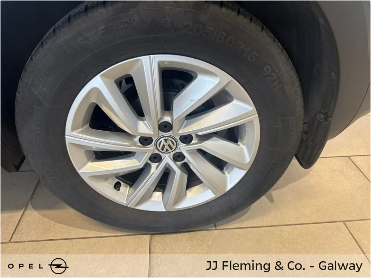 Volkswagen T-Cross Life 1.0 TSI 95HP - Image 6