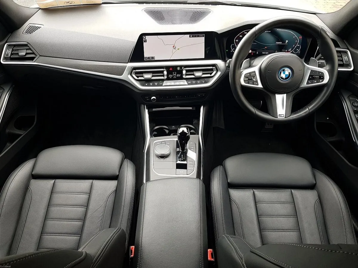 BMW 3-Series 330e M Sport Auto - Image 4