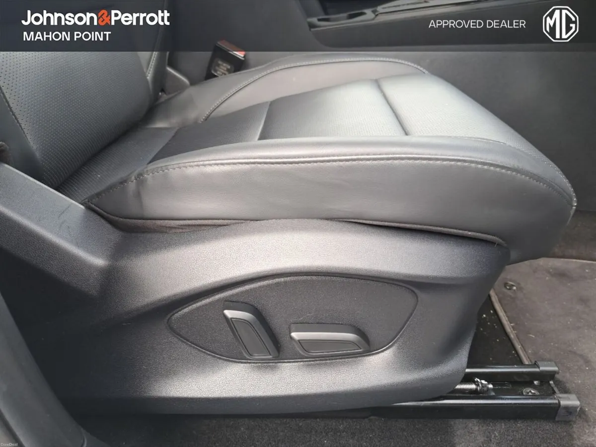 MG ZS EXCLUSIVE TOP SPEC - Image 2