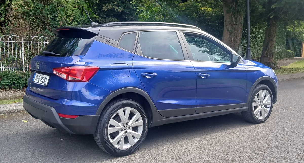 SEAT Arona 2019 AUTOMATIC 1.6 TDi SE 5dr - - Image 2