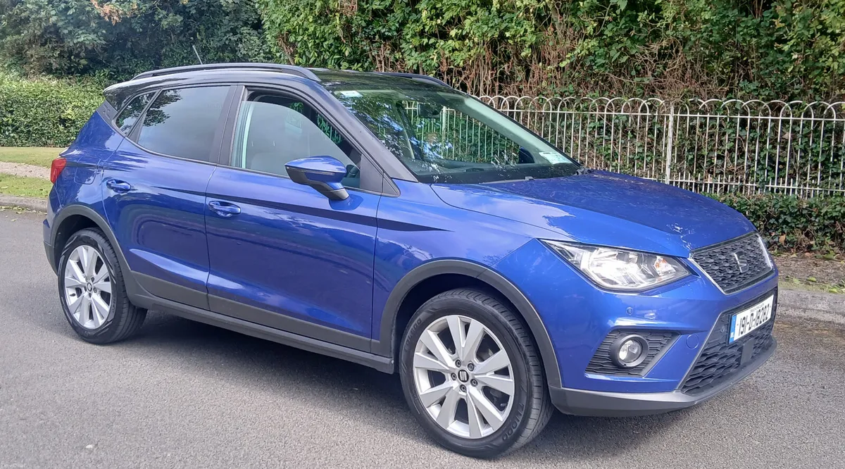 SEAT Arona 2019 AUTOMATIC 1.6 TDi SE 5dr - - Image 1