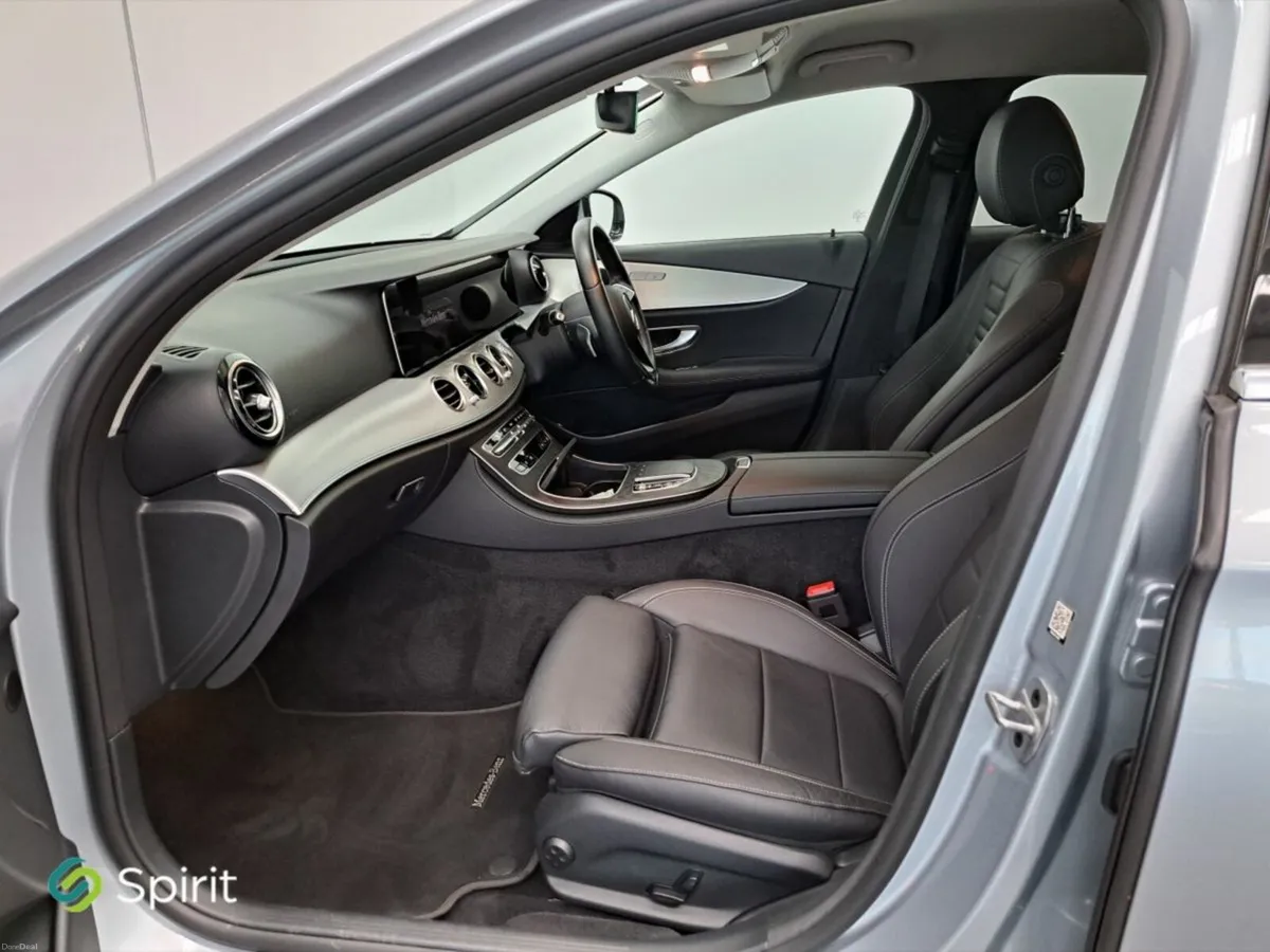 Mercedes-Benz E-Class 200 Exclusive*Call Andrew 08 - Image 3