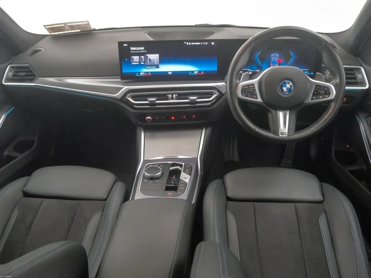 BMW 3-Series 330e M Sport Saloon - Image 4